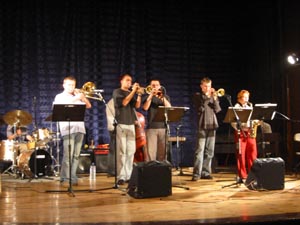 Rozmiar: 36305 bajtów