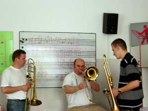 Rozmiar: 9741 bajtów