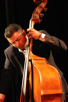 Ol&agrave;h P&eacute;ter olimar trio