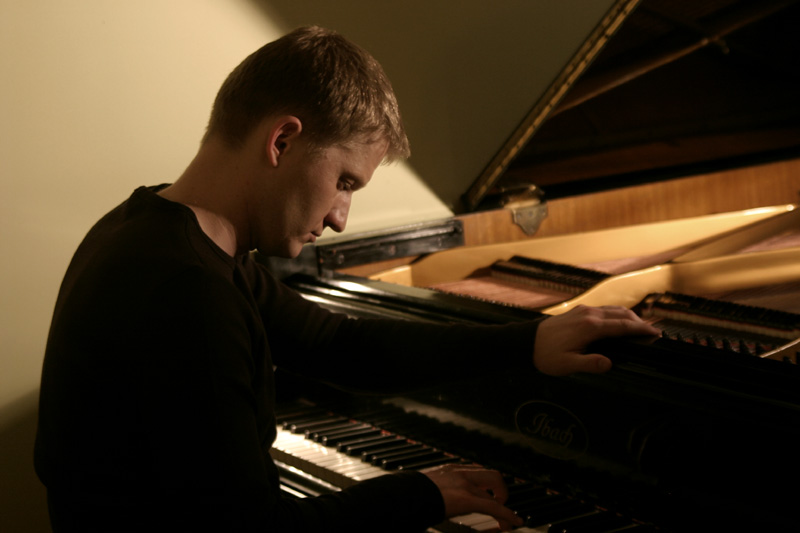 Piotr Wyleżoł fortepian jazz